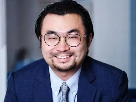 Guyan Liu