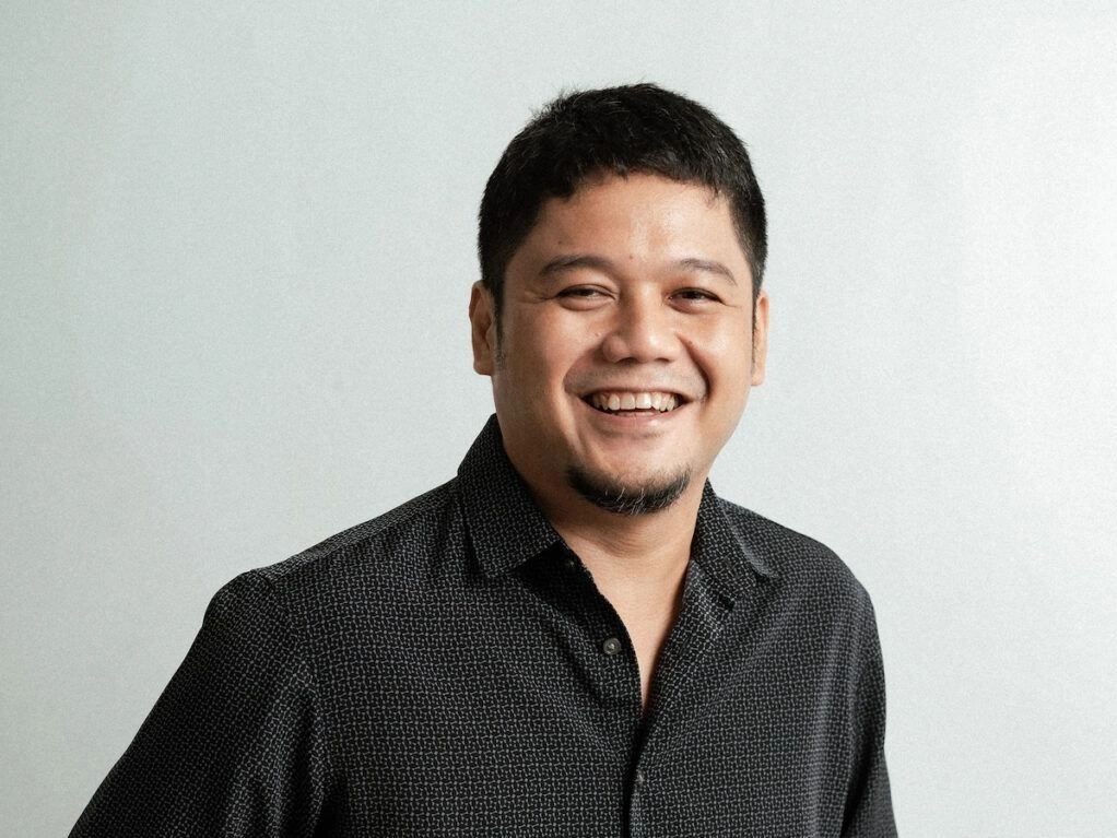 Gabby Dizon