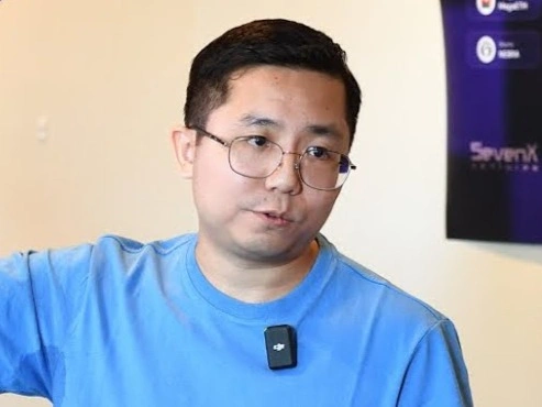 Yilong Li