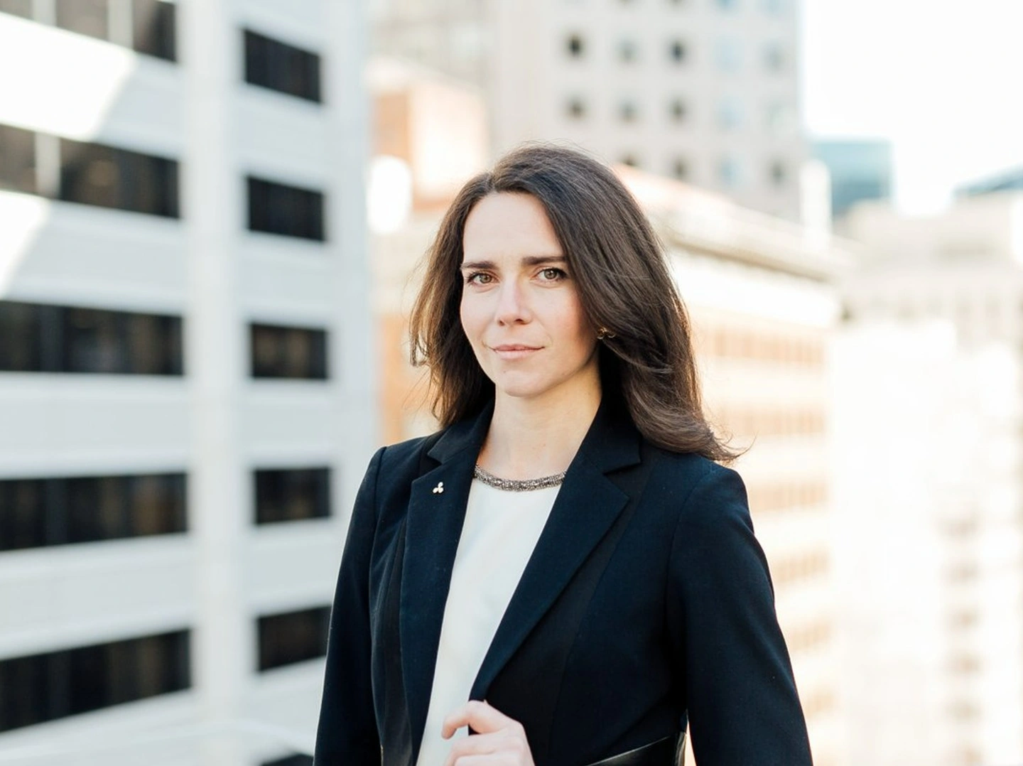 Elusive Exbinance.us Ceo Catherine Coley Reemerges In Sec Suit Deals