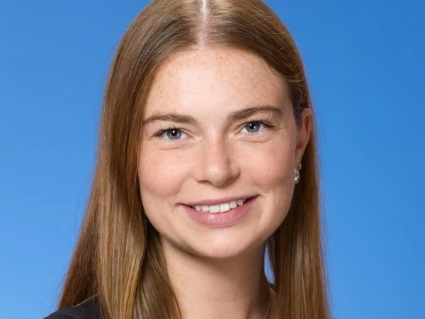 Lindsay Fraser